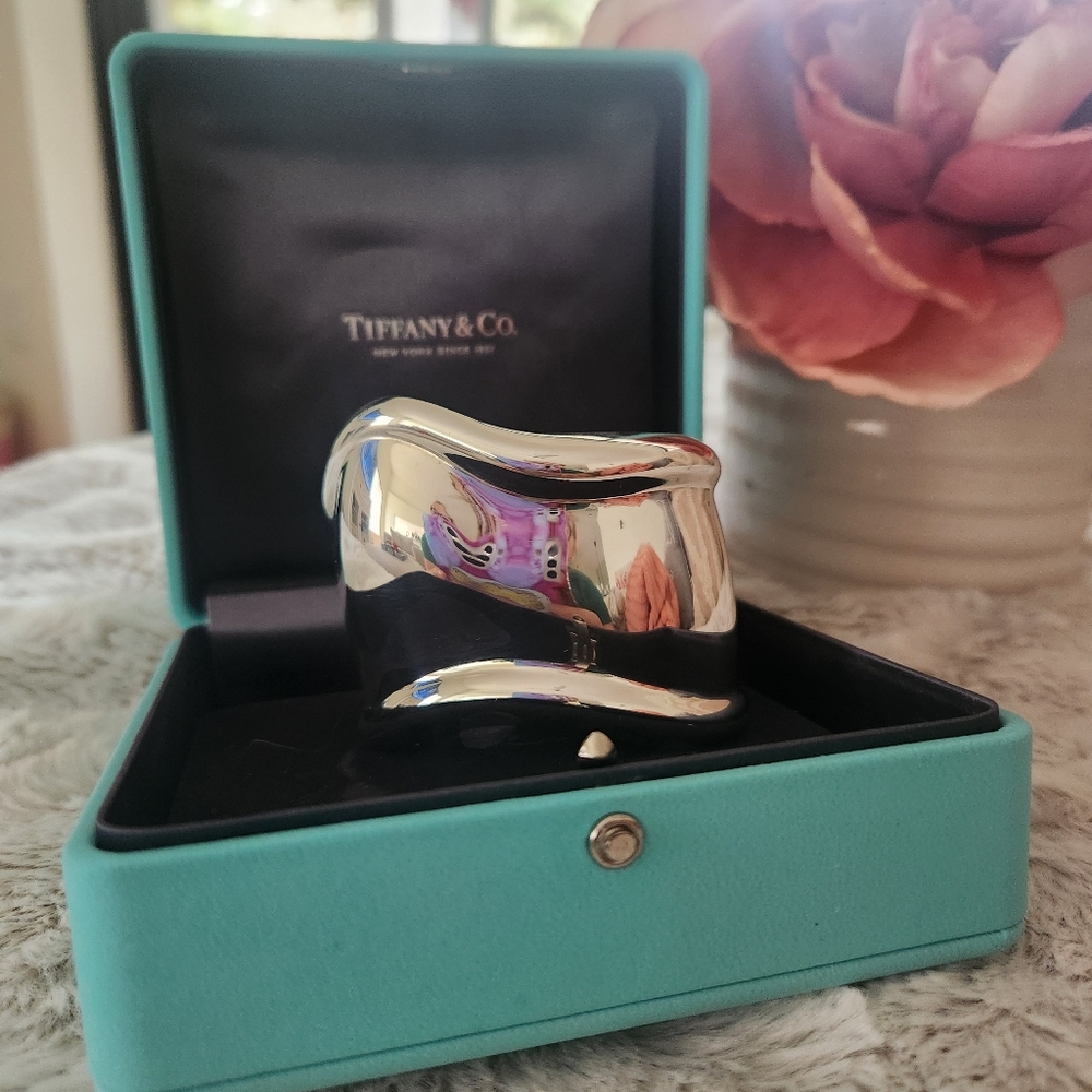 Tiffany & Co. Medium Bone Cuffin Bracelet in Sterling Silver by Elsa Peretti